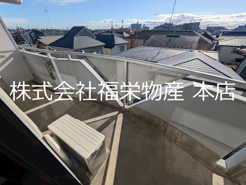 バルコニー　南向き日当たり良好