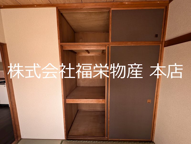収納　物入れ