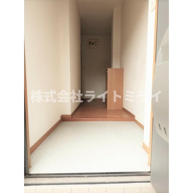 玄関　?