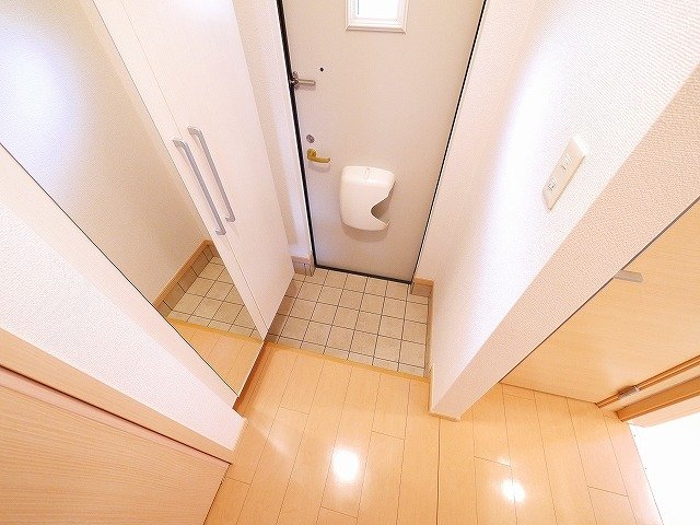 玄関　ゆったりとした玄関です