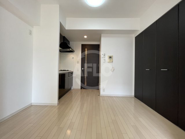 居室・リビング　アーデンタワー西本町　リビング