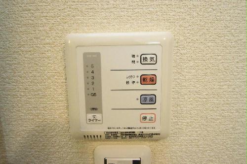 その他　浴室乾燥機付き（イメージ写真）