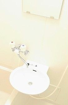 洗面設備　備品や設備仕様は号室等により異なるため現地をご確認ください。
