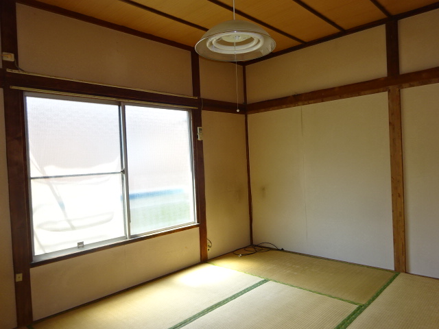 田中荘の居間写真