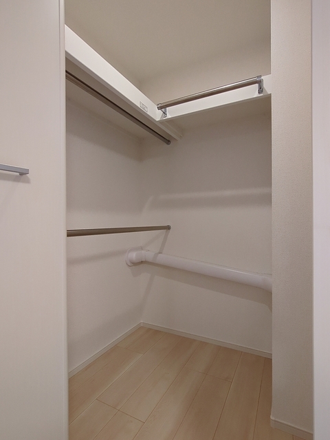 収納　お部屋がすっきり片付くウォークインクローゼット☆