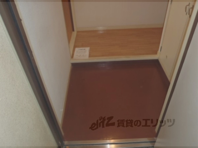 玄関　収納