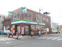 コンビニ　ファミリーマート武蔵浦和駅東店（コンビニ）まで30m