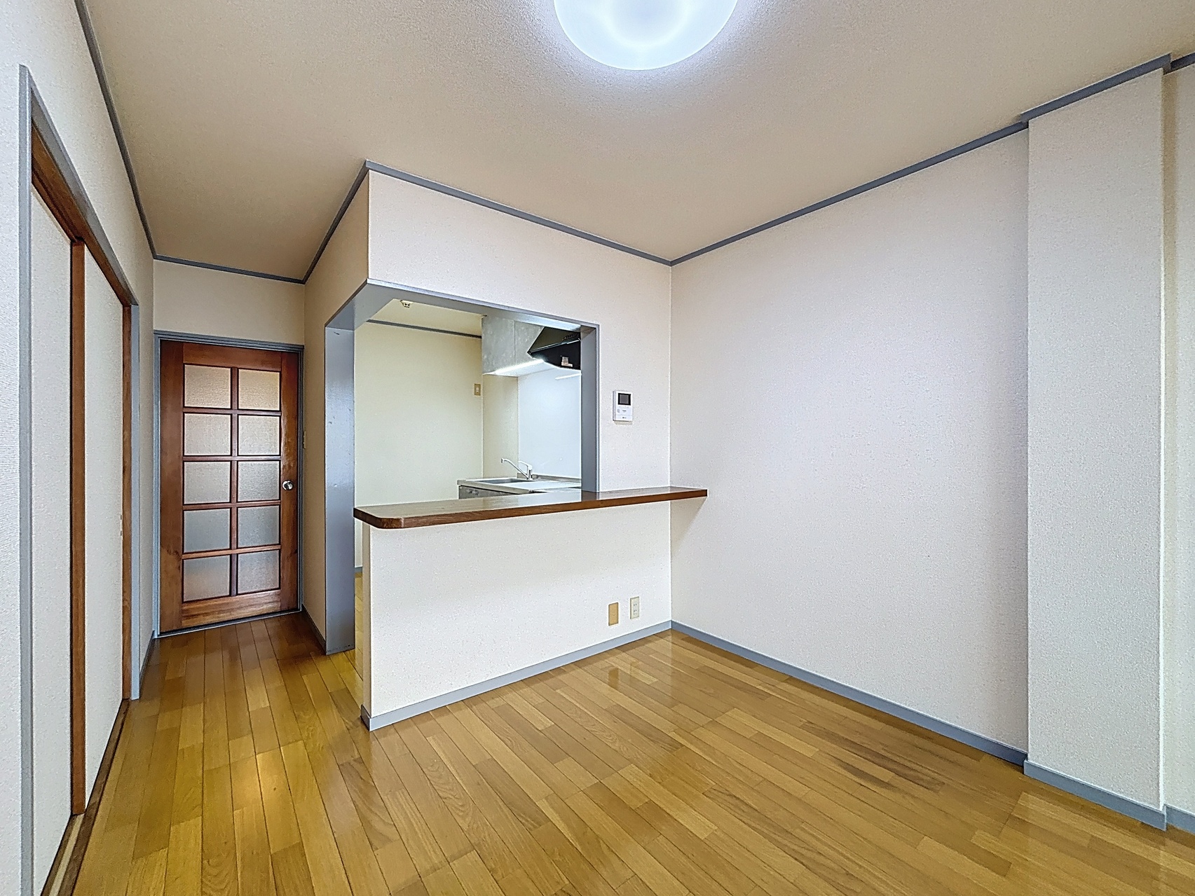 居室・リビング　※別部屋写真※
