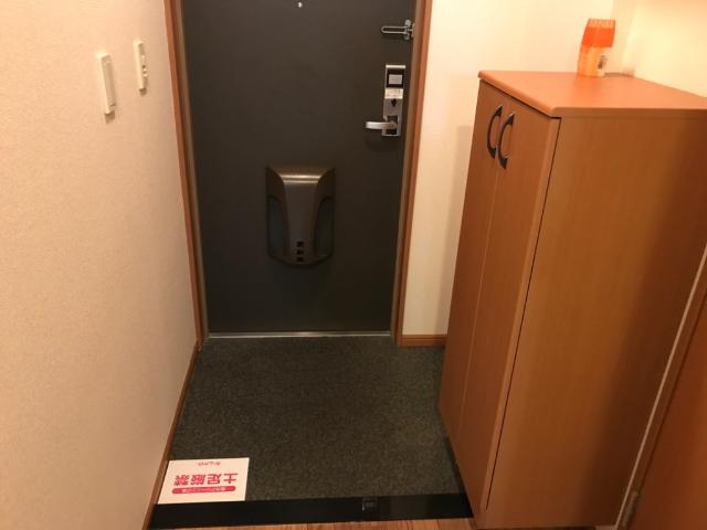 玄関　玄関