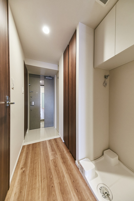 玄関　※写真は同タイプ住戸です。
