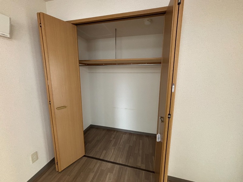 収納　収納もバッチリあるのでお部屋が片付きますよ！