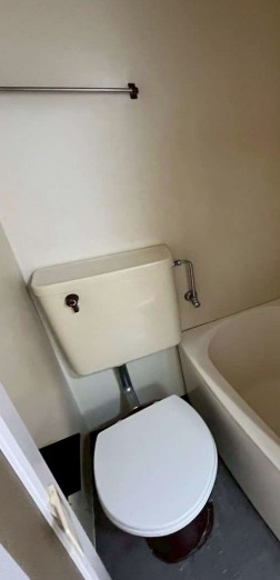 トイレ　※別室参考写真