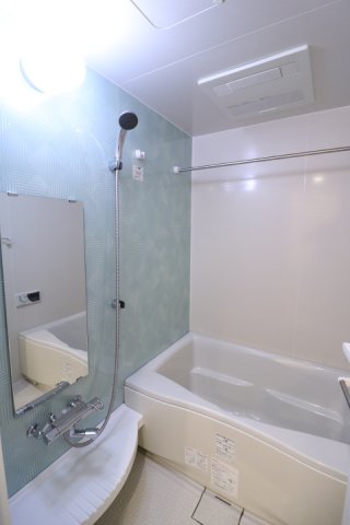 バス・シャワールーム　※同間取り別部屋参考写真