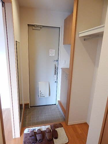 玄関　収納あり。