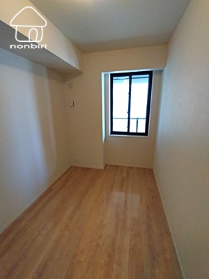 その他部屋・スペース　６帖の洋室です
