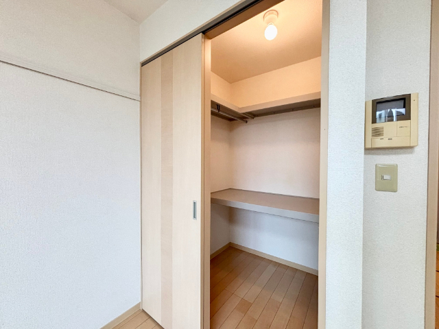 収納　※１０２号室の写真です。