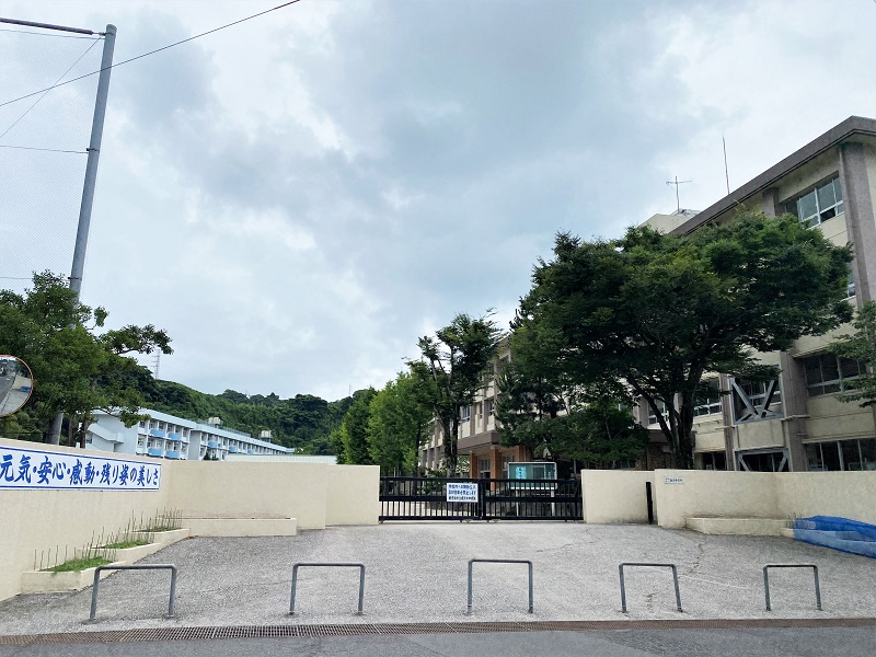 中学校　坂元中学校（中学校）まで874m
