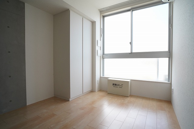 居室・リビング　居室※別部屋参考写真
