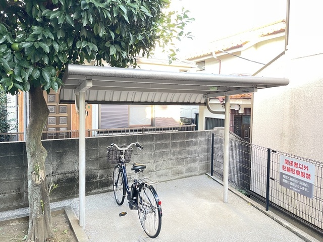 その他　駐輪場☆