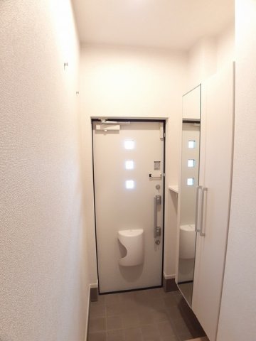 玄関　きれいな玄関です