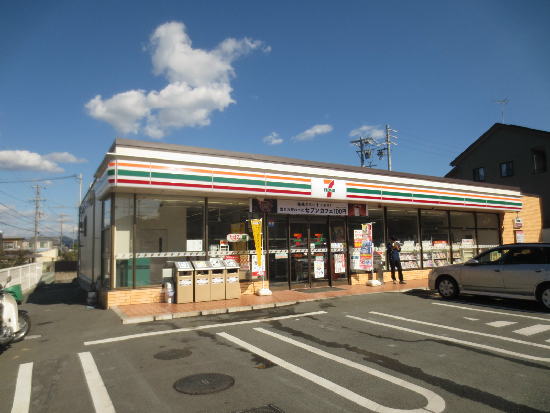 コンビニ　セブンイレブン 湖西駅南1丁目店（コンビニ）まで487m