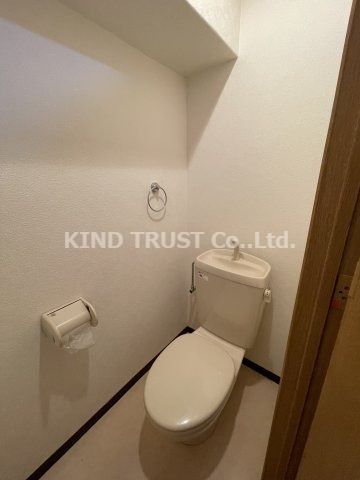 トイレ　清潔感のあるトイレです