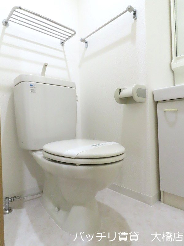 トイレ　＊画像は別部屋の為イメージ、現状を優先致します。