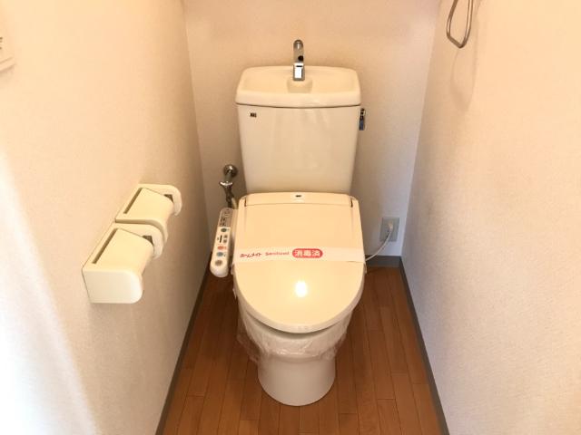 トイレ　シャワー付トイレ