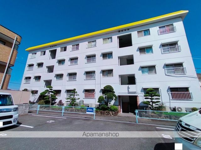 江尻マンションの外観写真