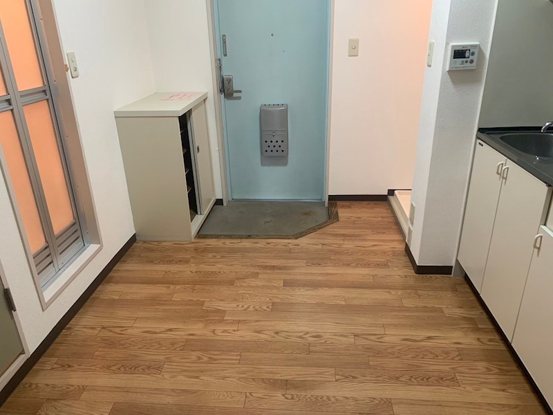 玄関　別部屋参照