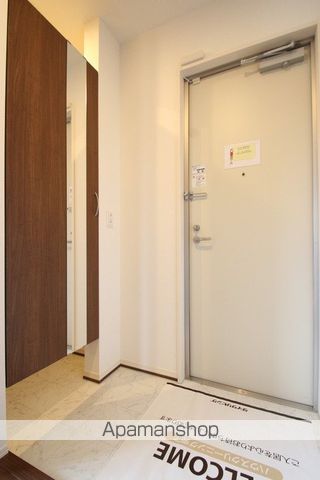 ＪＲ香椎線 酒殿駅 徒歩33分 3階建 築9年の玄関写真