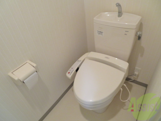 トイレ　各機能付きのトイレですので安心してご利用いただけます