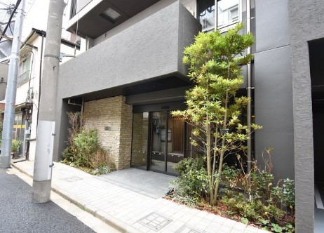 エントランス　☆共用部分☆