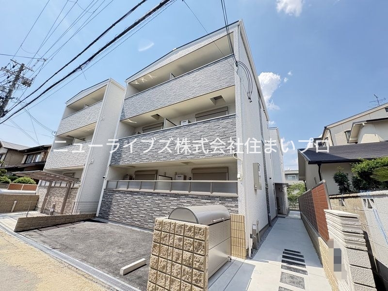 フォレストクリエオーレ城垣町弐番館の外観写真