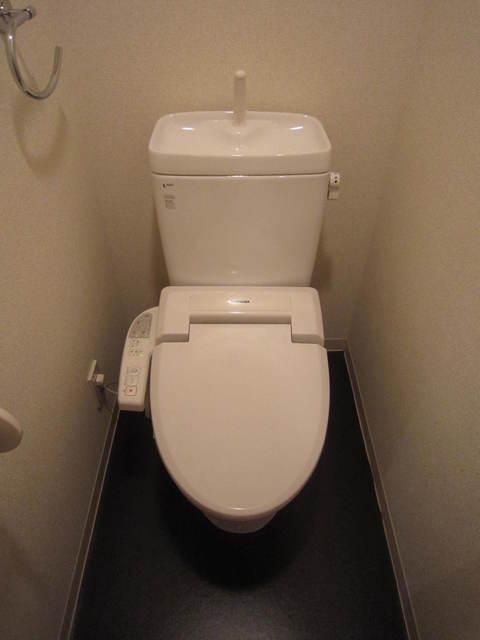 トイレ　★バストイレ別です★