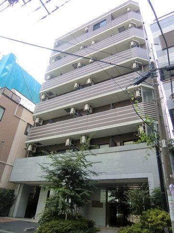 建物外観　重厚感ある外観