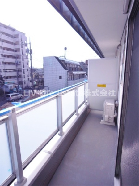 バルコニー　※同仕様写真