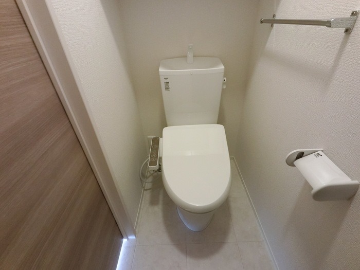 トイレ　図面と現状に相違がある場合には現状を優先