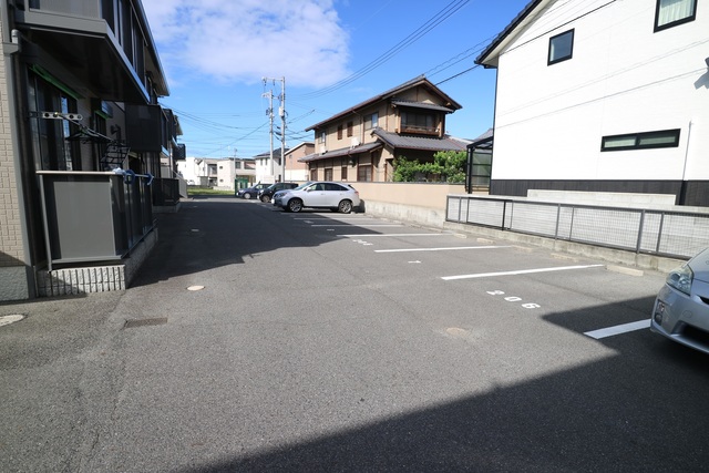 NEOクラレッドシティ C棟のその他写真