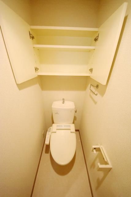 エル・ドゥーチェ本所吾妻橋のトイレ写真
