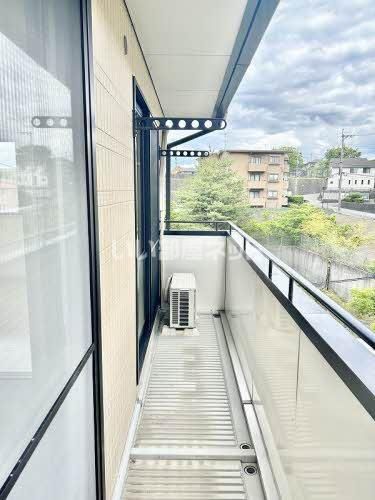 ＪＲ山陽本線 西条駅 バス乗車時間：11分 最寄りバス停で下車 徒歩3分 2階建 築28年の内装写真