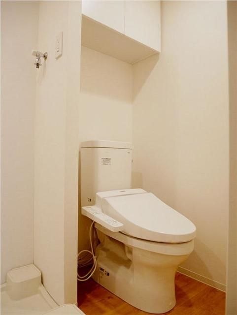 東武東上線 中板橋駅 徒歩8分 10階建 築10年のトイレ写真