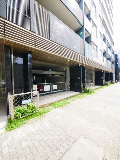 ローレルアイ久屋大通の外観写真