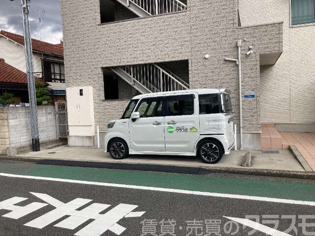 駐車場　敷地内駐車場