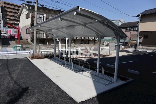 その他共有部分　屋根付き駐輪場