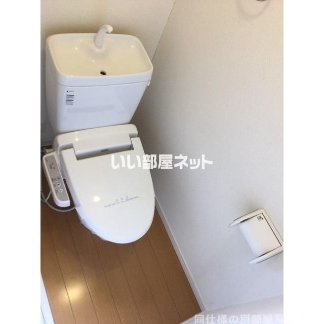 ライフ光のトイレ写真