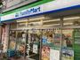 コンビニ　ファミリーマート 杉並高円寺北店（コンビニ）まで211m