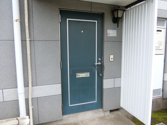 エントランス　戸建て感が溢れる