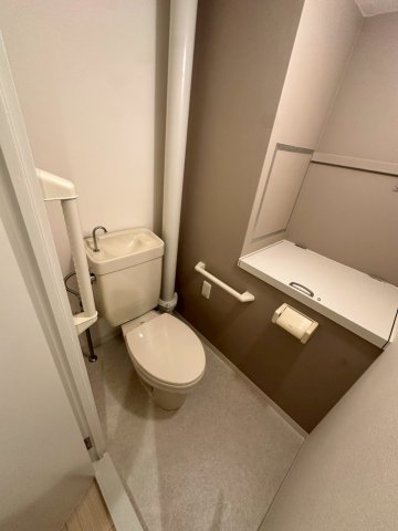 UR武庫川 31号棟のトイレ写真