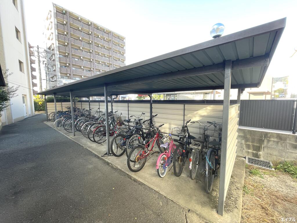 西鉄天神大牟田線 都府楼前駅 徒歩4分 6階建 築38年の外観写真